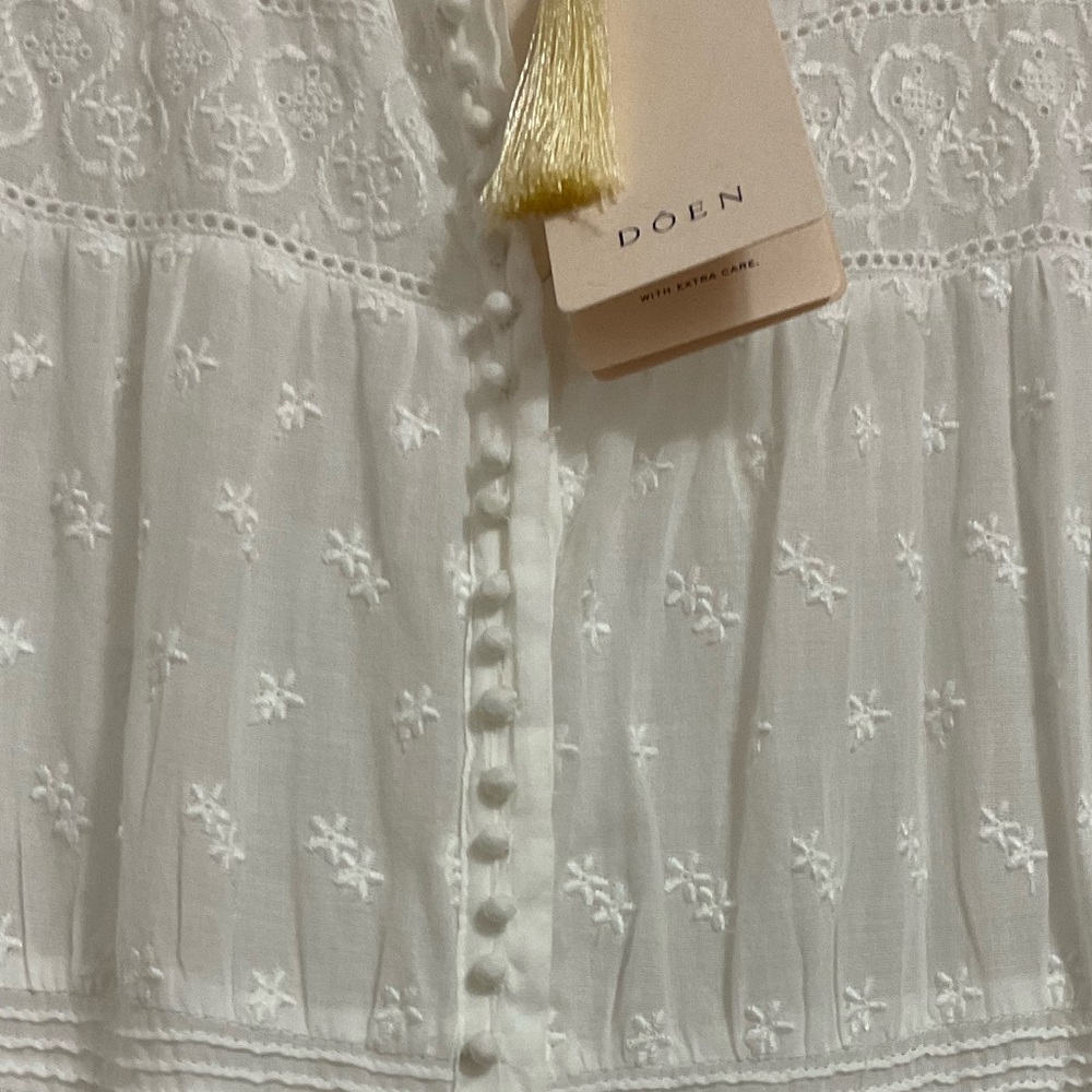 Doen Lace Tiered Midi Dress - Picture 9 of 10